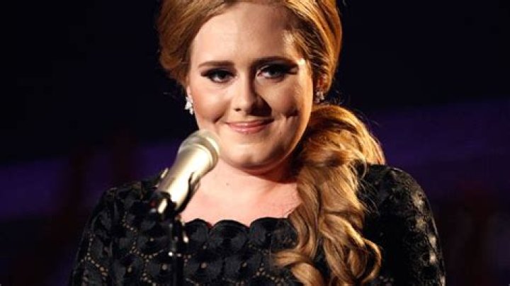 Adele vocal cord surgery Adele vocal cord surgery